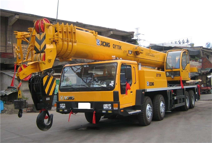 海珠区吊车出租选择重点